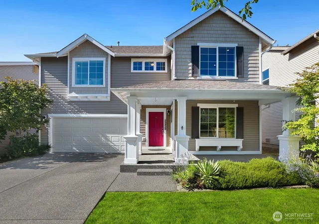 Photo 1 of Single family home for sale at 33828 Se Odell St, Snoqualmie, WA 98065 | MLS# NWM2559740 | Listing updated on 2026-09-29