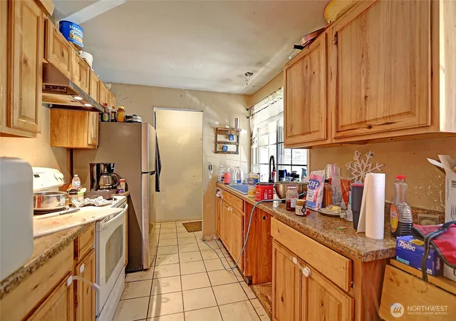 Photo 4 of Sale Pending at 2784 El Camano St, Camano Island, WA 98282 | MLS# NWM2559761 | Listing updated on 2026-08-03