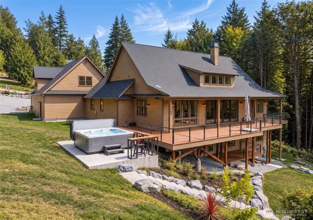 Photo 2 of Single family home for sale at 17345 Olympic Pl, Mount Vernon, WA 98274 | MLS# NWM2559775 | Listing updated on 2026-09-30