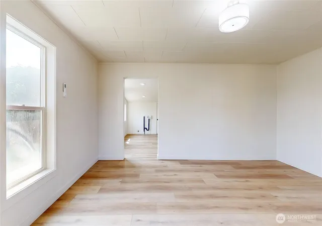 Photo 2 of Single family home for sale at 711 Robbins St, Milton Freewater, OR 97862 | MLS# NWM2559785 | Listing updated on 2026-09-23