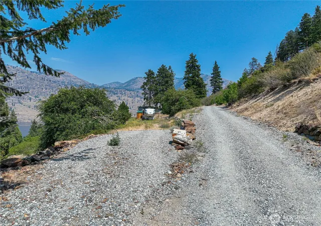 Photo 3 of Land for sale at 83 Bella Vista Ln, Chelan, WA 98816 | MLS# NWM2559788 | Listing updated on 2026-09-23