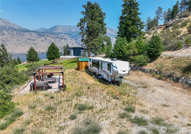 Photo 4 of Land for sale at 83 Bella Vista Ln, Chelan, WA 98816 | MLS# NWM2559788 | Listing updated on 2026-09-23