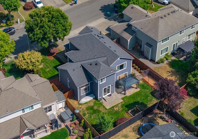 Photo 3 of Single family home for sale at 5113 Quincy Ave SE, Auburn, WA 98092 | MLS# NWM2559794 | Listing updated on 2026-09-23