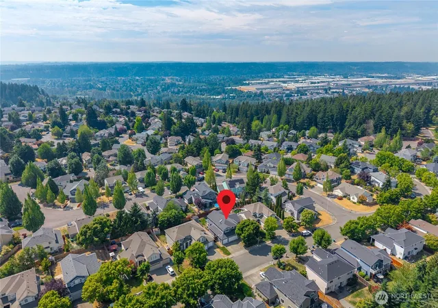 Photo 4 of Single family home for sale at 5113 Quincy Ave SE, Auburn, WA 98092 | MLS# NWM2559794 | Listing updated on 2026-09-23