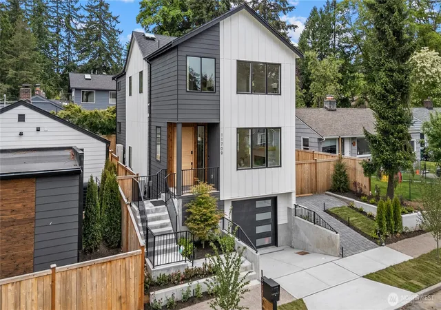 Photo 3 of Single family home for sale at 11709 Roosevelt Way Ne, Seattle, WA 98125 | MLS# NWM2559799 | Listing updated on 2026-10-01