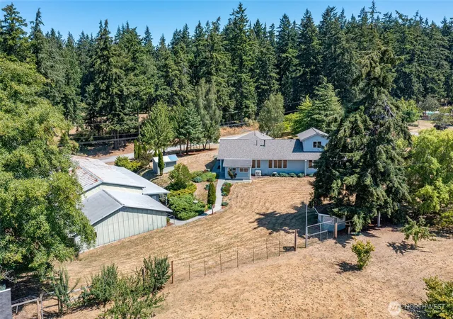 Photo 3 of Single family home for sale at 830 Rusty Rd, Coupeville, WA 98239 | MLS# NWM2559802 | Listing updated on 2026-09-23