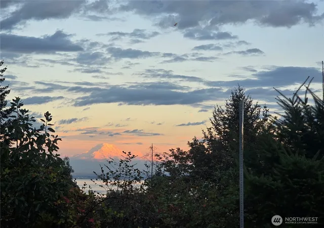Photo 1 of Single family home for sale at 11002 Moller Dr Nw, Gig Harbor, WA 98332 | MLS# NWM2559811 | Listing updated on 2026-10-01
