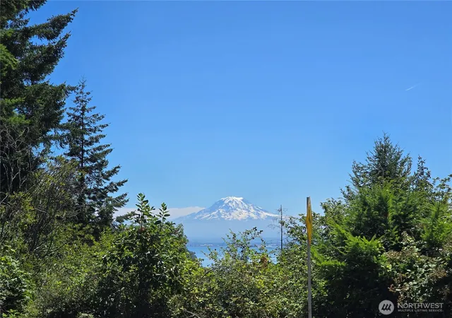 Single family home for sale at 11002 Moller Dr NW, Gig Harbor, WA 98332 | MLS# NWM2559811