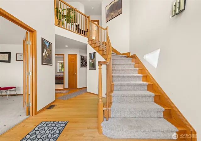 Photo 4 of Single family home for sale at 11002 Moller Dr NW, Gig Harbor, WA 98332 | MLS# NWM2559811 | Listing updated on 2026-10-01