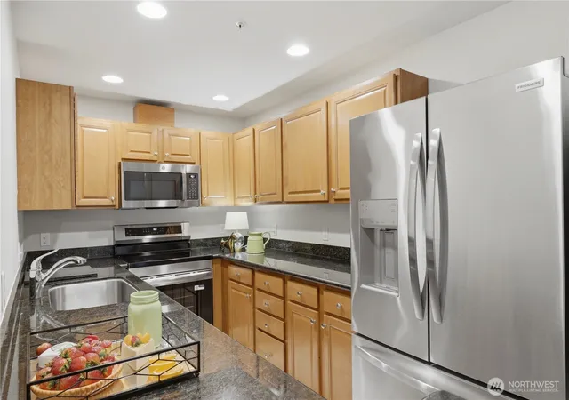 Photo 1 of Condo for sale at 13957 Ne 60th Way #137, Redmond, WA 98052 | MLS# NWM2559814 | Listing updated on 2026-10-02