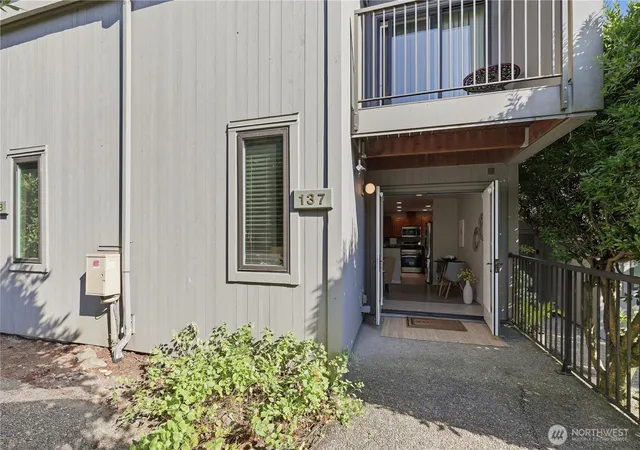 Photo 2 of Condo for sale at 13957 Ne 60th Way #137, Redmond, WA 98052 | MLS# NWM2559814 | Listing updated on 2026-10-02