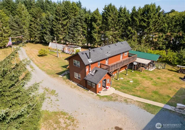 Photo 3 of Single family home for sale at 332 Whiskey Crk Beach Rd, Port Angeles, WA 98363 | MLS# NWM2559816 | Listing updated on 2026-09-23