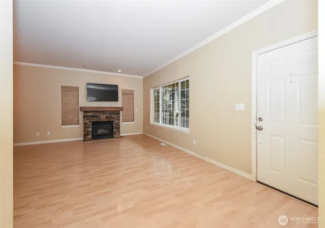 Photo 3 of Single family home for sale at 38 Rose Ridge Loop, Bellingham, WA 98229 | MLS# NWM2559838 | Listing updated on 2026-09-24