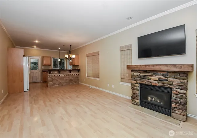 Photo 4 of Single family home for sale at 38 Rose Ridge Loop, Bellingham, WA 98229 | MLS# NWM2559838 | Listing updated on 2026-09-24
