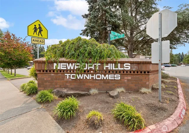 Photo 3 of Townhouse for sale at 5720 122nd Avenue Se #175, Bellevue, WA 98006 | MLS# NWM2559845 | Listing updated on 2026-09-23