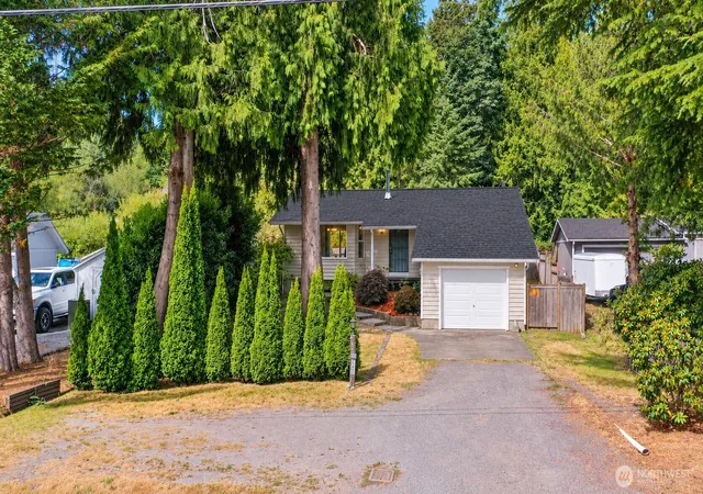 Photo 1 of Single family home for sale at 16420 W Lake Goodwin Rd, Stanwood, WA 98292 | MLS# NWM2559846 | Listing updated on 2026-09-30