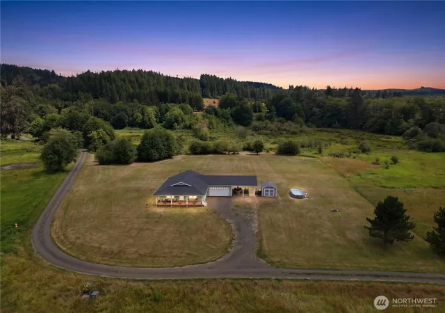 Photo 1 of Single family home for sale at 185 Lilly Wheaton Rd, Raymond, WA 98577 | MLS# NWM2559867 | Listing updated on 2026-09-23