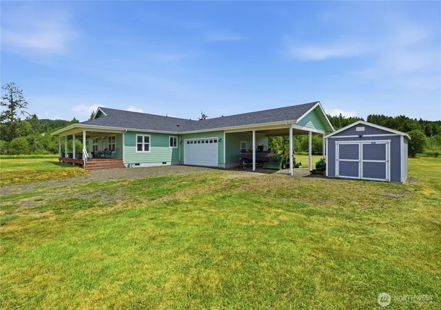 Photo 4 of Single family home for sale at 185 Lilly Wheaton Rd, Raymond, WA 98577 | MLS# NWM2559867 | Listing updated on 2026-09-23