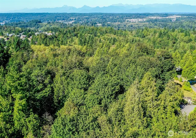 Photo 4 of Sale Pending at 11 Xx Lillehammer Ln, Poulsbo, WA 98370 | MLS# NWM2559873 | Listing updated on 2026-08-28