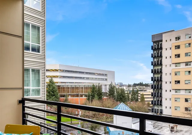 Photo 4 of Condo for sale at 300 110th Avenue NE #312, Bellevue, WA 98004 | MLS# NWM2559898 | Listing updated on 2026-09-23