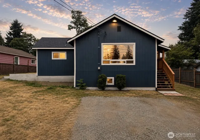 Photo 1 of Single family home for sale at 5523 S Leo St, Seattle, WA 98178 | MLS# NWM2559912 | Listing updated on 2026-09-30