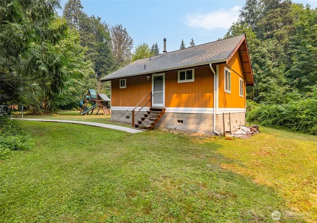 Photo 1 of Sale Pending at 59741 Rockport Cascade Rd, Marblemount, WA 98267 | MLS# NWM2559929 | Listing updated on 2026-10-01
