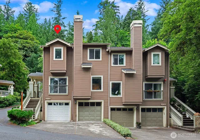 Photo 2 of Townhouse for sale at 9205 177th Place Ne #1, Redmond, WA 98052 | MLS# NWM2559965 | Listing updated on 2026-09-23