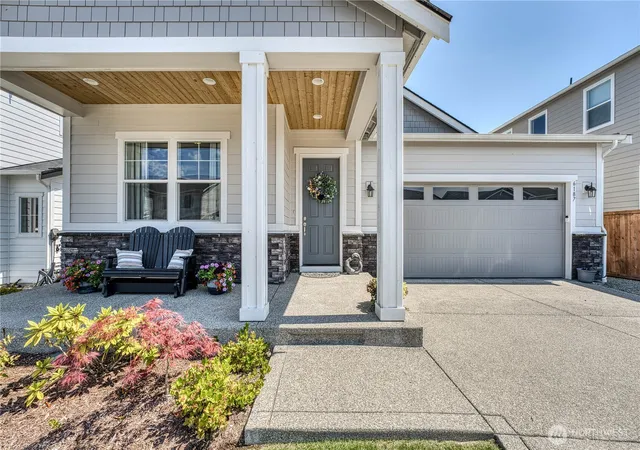 Photo 2 of Single family home for sale at 6187 Marymere Rd Sw, Port Orchard, WA 98367 | MLS# NWM2559991 | Listing updated on 2026-09-24