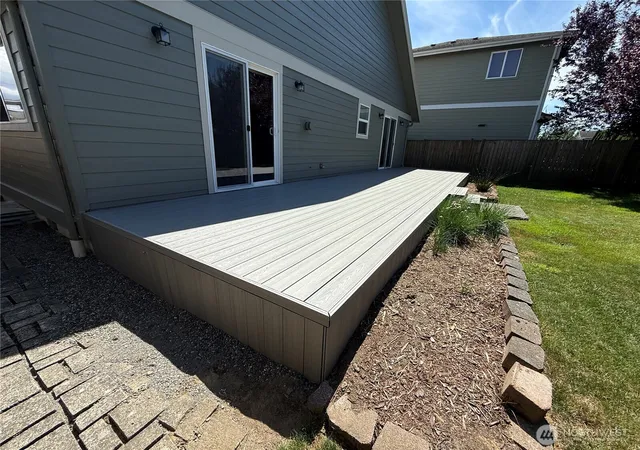 Photo 3 of Sale Pending at 2667 Pacific Highlands Ct, Ferndale, WA 98248 | MLS# NWM2559996 | Listing updated on 2026-09-25