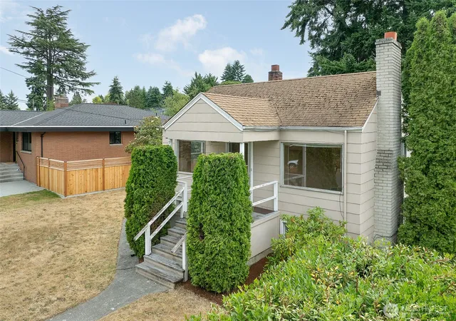 Photo 3 of Land for sale at 9002 2nd Avenue Ne, Seattle, WA 98115 | MLS# NWM2560020 | Listing updated on 2026-09-24