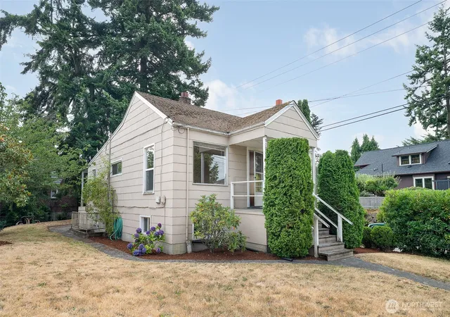 Photo 3 of Land for sale at 9002 2nd Avenue NE, Seattle, WA 98115 | MLS# NWM2560020 | Listing updated on 2026-09-24