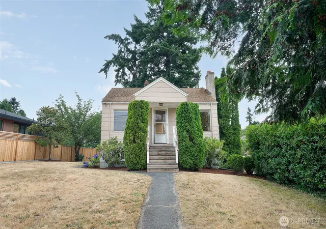 Photo 4 of Land for sale at 9002 2nd Avenue NE, Seattle, WA 98115 | MLS# NWM2560020 | Listing updated on 2026-09-24