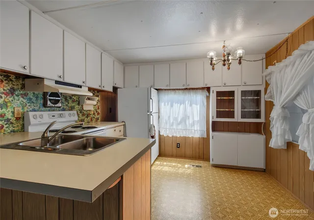 Photo 2 of Manufactured home for sale at 22034 Se 272nd Place, Maple Valley, WA 98038 | MLS# NWM2560056 | Listing updated on 2026-09-23