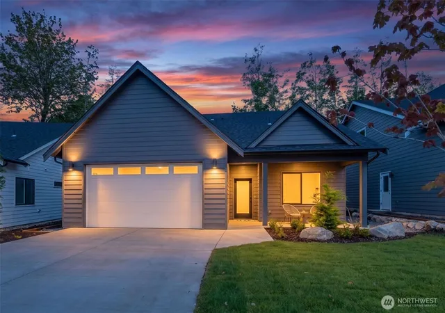 Photo 2 of Single family home for sale at 2962 Cedar View Way, Blaine, WA 98230 | MLS# NWM2560068 | Listing updated on 2026-09-30