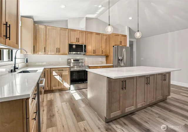 Photo 3 of Single family home for sale at 130 Glover Ct Ne, Ocean Shores, WA 98569 | MLS# NWM2560069 | Listing updated on 2026-10-01
