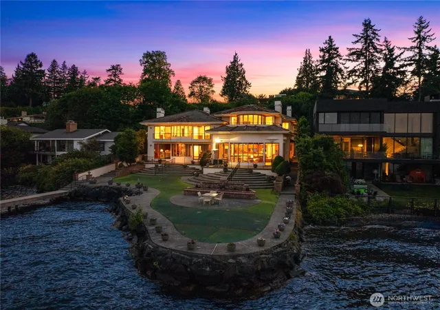 Photo 1 of Mansion for sale at 6669 Ne N Windermere Rd, Seattle, WA 98115 | MLS# NWM2560073 | Listing updated on 2026-09-23