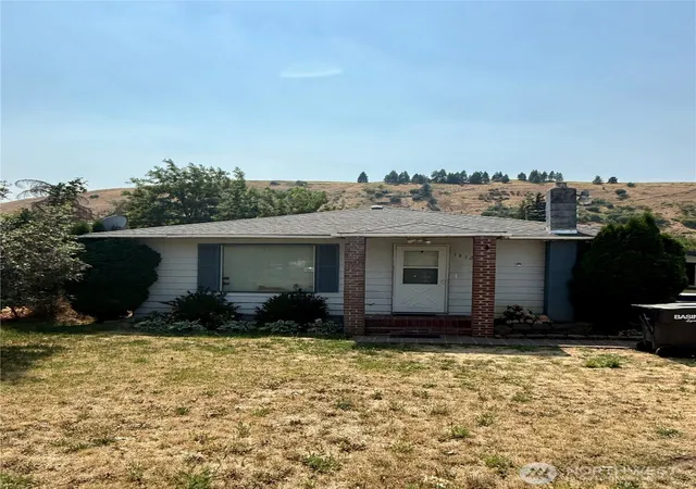 Photo 1 of Single family home for sale at 1312 S 4th Street, Dayton, WA 99328 | MLS# NWM2560096 | Listing updated on 2026-10-03