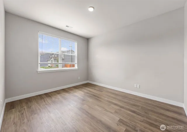 Photo 3 of Single family home for sale at 978 Livernash St, Buckley, WA 98321 | MLS# NWM2560117 | Listing updated on 2026-09-28