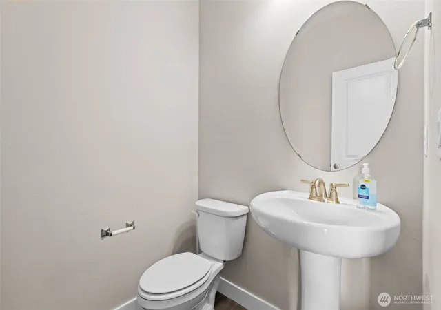Photo 4 of Single family home for sale at 978 Livernash St, Buckley, WA 98321 | MLS# NWM2560117 | Listing updated on 2026-09-28