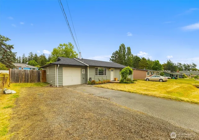Photo 1 of Sale Pending at 822 Walker Ave, Oak Harbor, WA 98277 | MLS# NWM2560123 | Listing updated on 2026-08-01