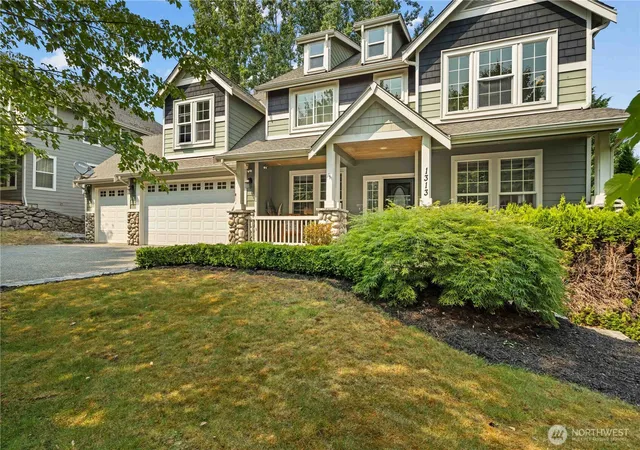 Photo 1 of Single family home for sale at 1313 24th Avenue Ct Sw, Puyallup, WA 98373 | MLS# NWM2560127 | Listing updated on 2026-09-23