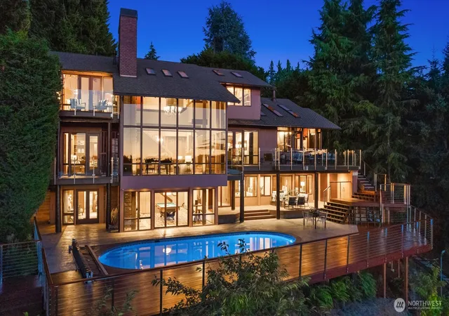 Photo 1 of Mansion for sale at 7445 Se 71st Street, Mercer Island, WA 98040 | MLS# NWM2560135 | Listing updated on 2026-09-26