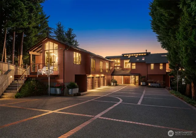 Photo 3 of Single family home for sale at 7445 SE 71st Street, Mercer Island, WA 98040 | MLS# NWM2560135 | Listing updated on 2026-09-26