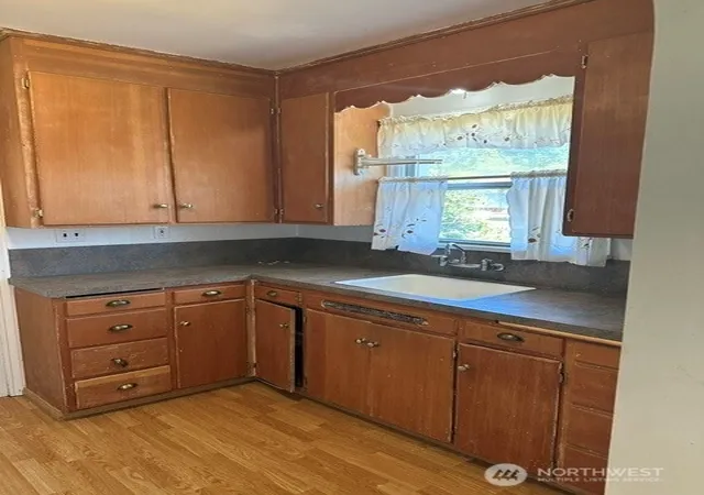 Photo 3 of Sale Pending at 4137 54th Avenue SW, Seattle, WA 98116 | MLS# NWM2560147 | Listing updated on 2026-09-25