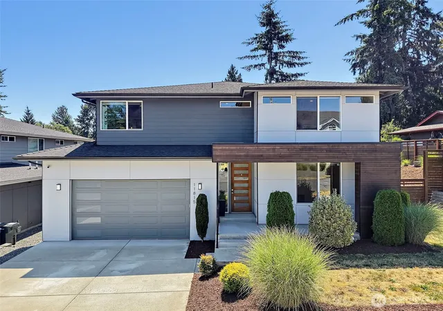 Photo 1 of Sale Pending at 11815 Se 218th Place, Kent, WA 98031 | MLS# NWM2560168 | Listing updated on 2026-09-21