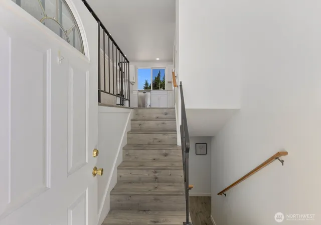 Photo 3 of Sale Pending at 13712 Se 233rd Street, Kent, WA 98042 | MLS# NWM2560172 | Listing updated on 2026-09-25