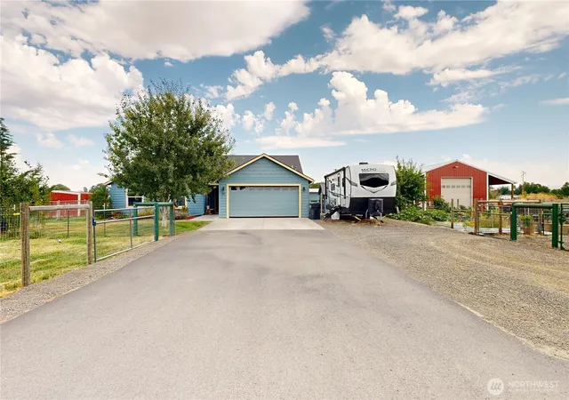 Photo 1 of Single family home for sale at 323 S Hussey St, Walla Walla, WA 99362 | MLS# NWM2560212 | Listing updated on 2026-08-10