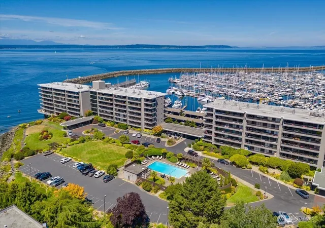 Photo 1 of Sale Pending at 6535 Seaview Ave Nw #305B, Seattle, WA 98117 | MLS# NWM2560240 | Listing updated on 2026-09-30