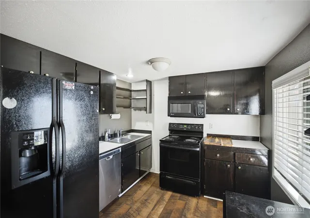 Photo 4 of Single family home for sale at 509 S 60th Street, Tacoma, WA 98408 | MLS# NWM2560249 | Listing updated on 2026-09-23