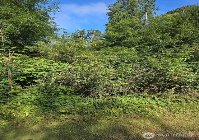 Photo 1 of Land for sale at 101 A Port Susan Dr, Everett, WA 98206 | MLS# NWM2560250 | Listing updated on 2026-09-23
